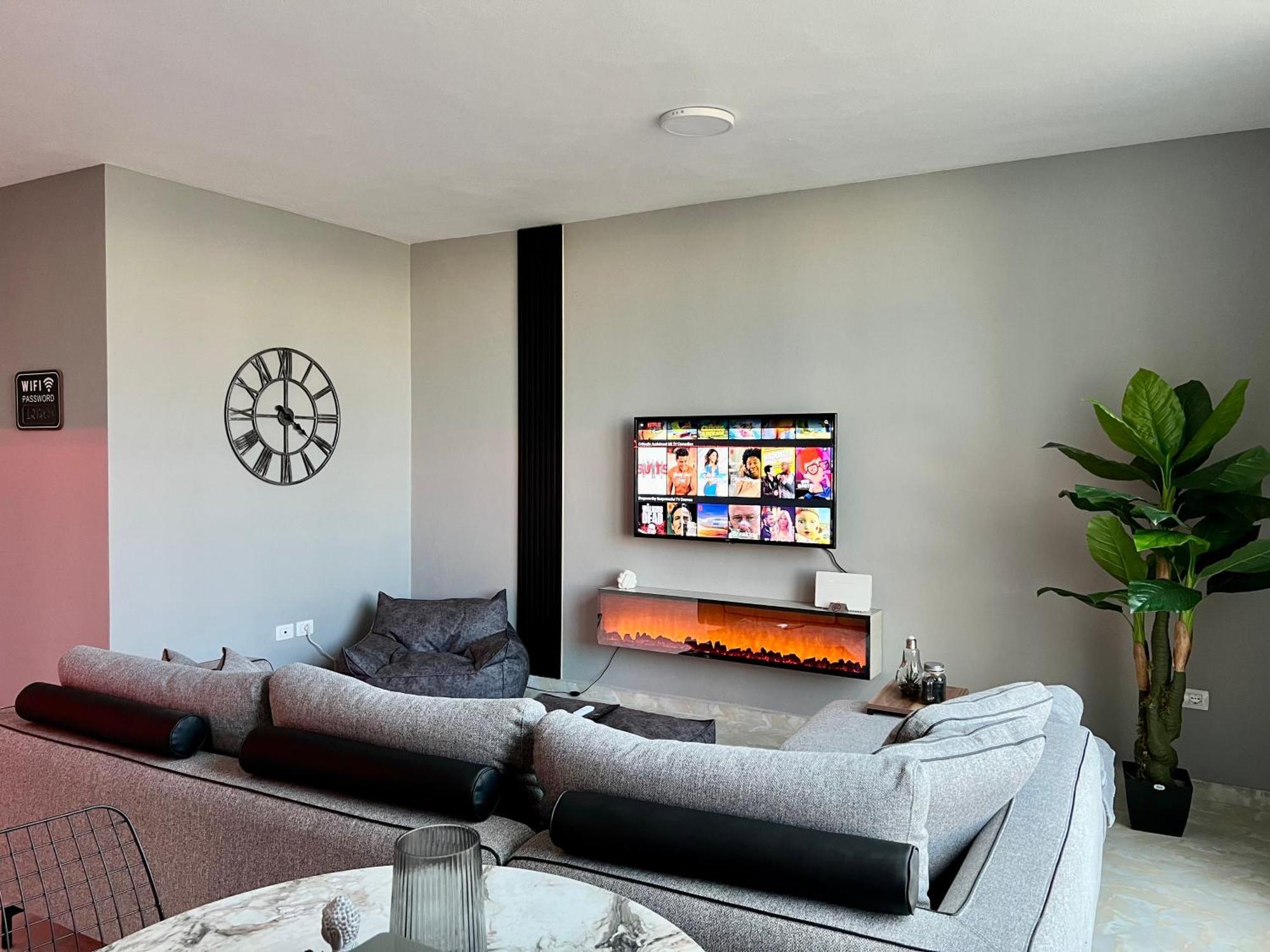 Lift @Vollga With Bbq And Patio Apartment Durrës Exterior foto